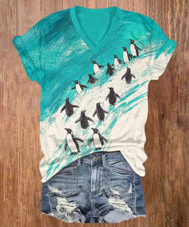 Oil Painting Lovely Penguin Print v-neck T-Shirt